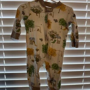 Burt's Bees White One-Piece Pajama with Green and Yellow Tree Print